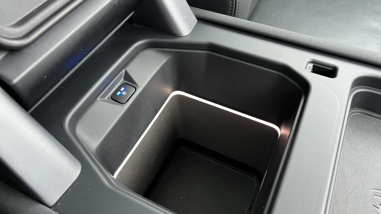 Land Rover Defender 2.0 P400e XS Edition 110 5dr Auto Estate